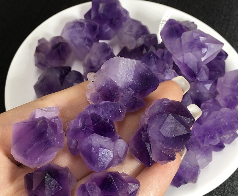 Outer single hot selling natural amethyst high quality amethyst tooth power stone home diy jewelry