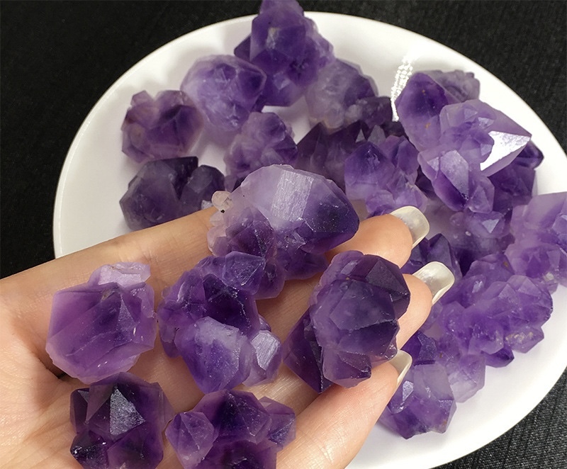 Outer single hot selling natural amethyst high quality amethyst tooth power stone home diy jewelry