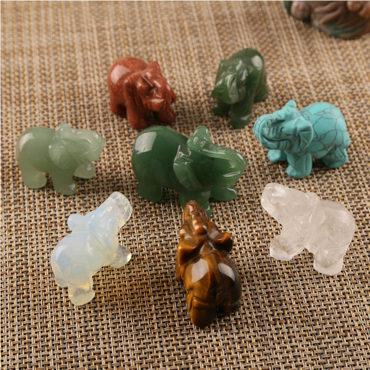 Outer single hot selling natural crystal animal elephant carving pieces ornaments energy stone pendant