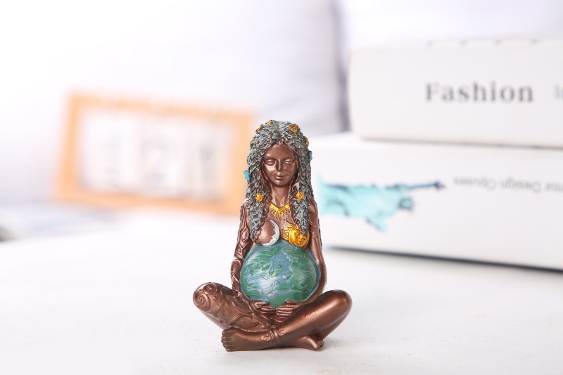 Outer Single Hot Selling Mother Earth Statue Resin Craft Ornament Mother Earth Art Goddess Statue Decoration Desktop Gift