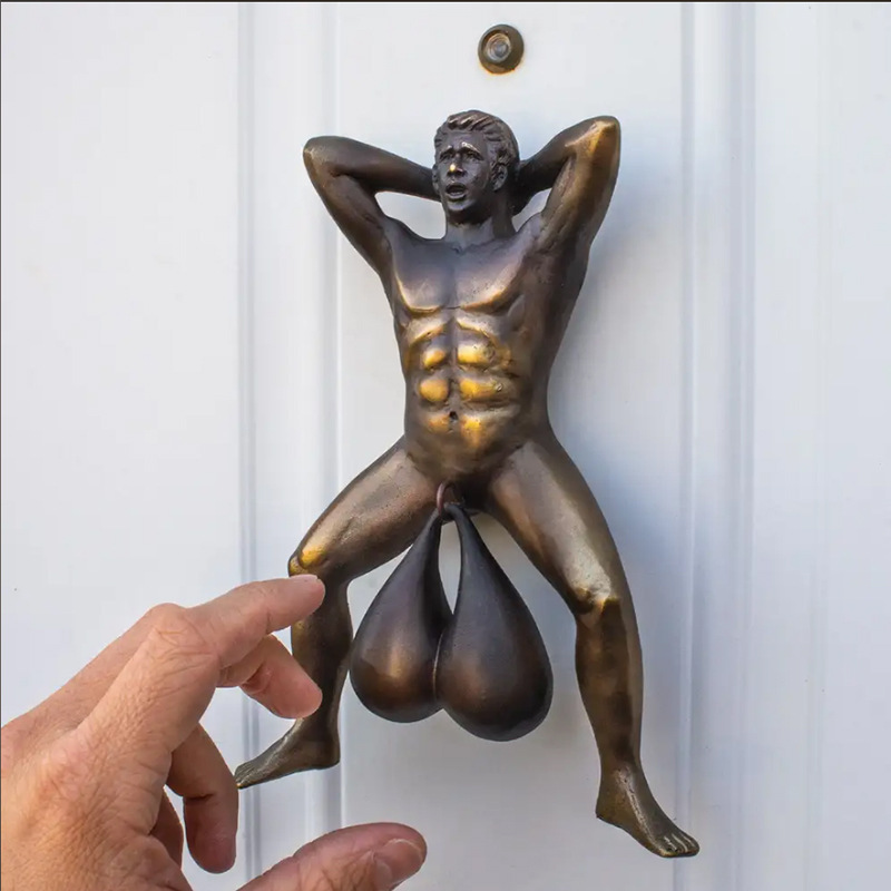 Foreign single hot selling male spoof doorbell sound funny home goal goal ring golden hooligan ornament resin