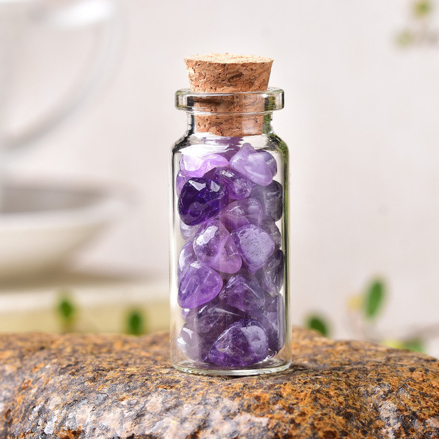 Hot selling jade roller ball crushed stone glass bottle natural semi-precious stone ball bottle