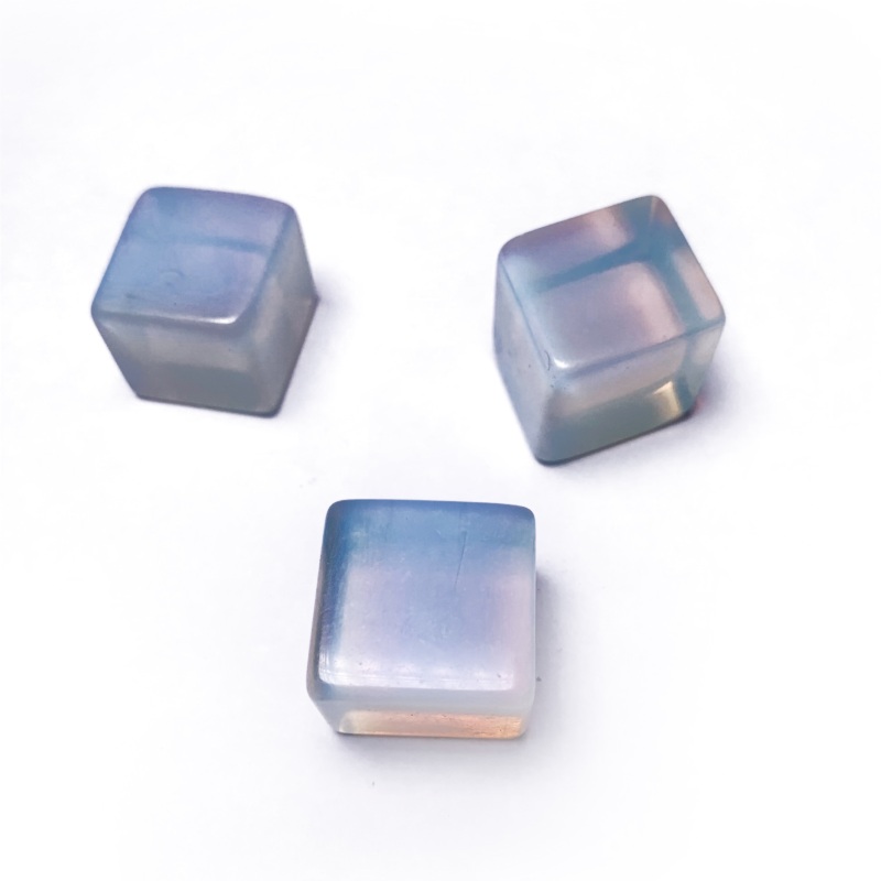 Hot selling natural crystal square gemstone geometric crushed stone powder crystal semi-precious stone cube loose stone