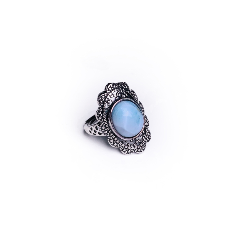 selling rings, vintage rings, larimar rings