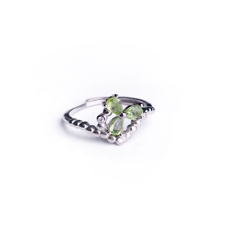 Hot Selling Peridot Rings