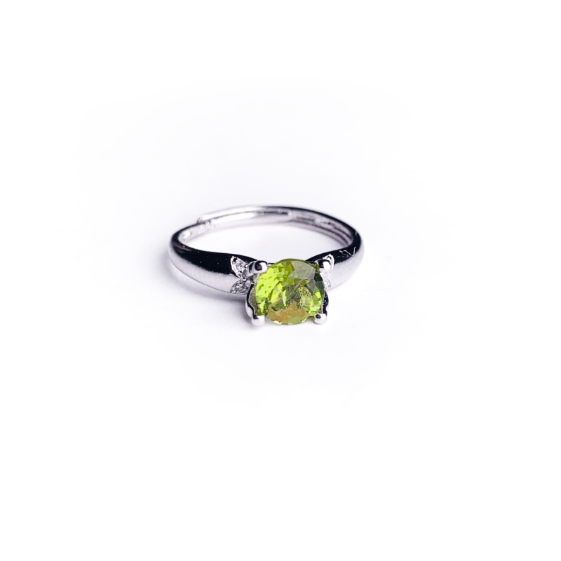 Hot Selling Peridot Rings