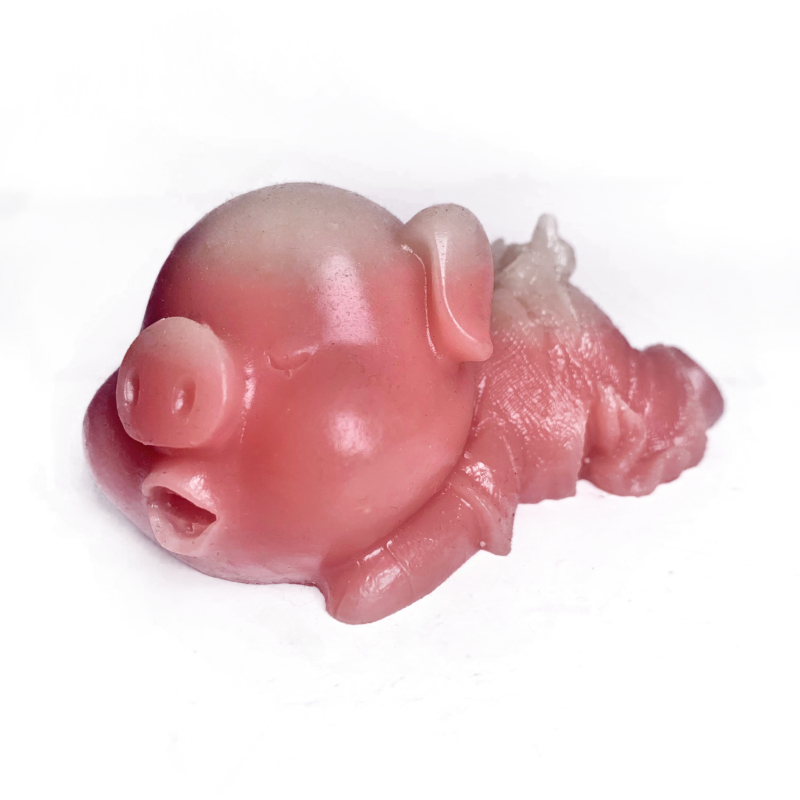 Hot Selling Glow-in-the-Dark Resin sleeping pig