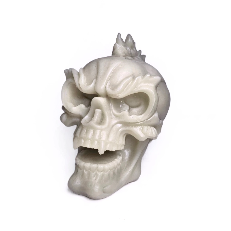 Hot Selling Glow-in-the-Dark Resin large skull