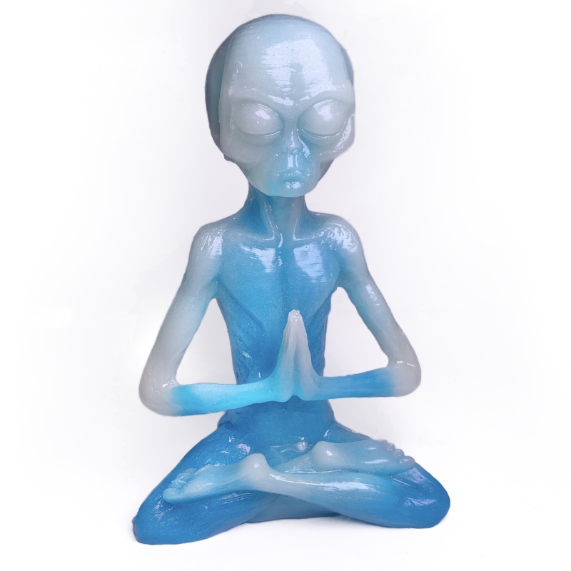 Hot Selling Glow-in-the-Dark Resin alien