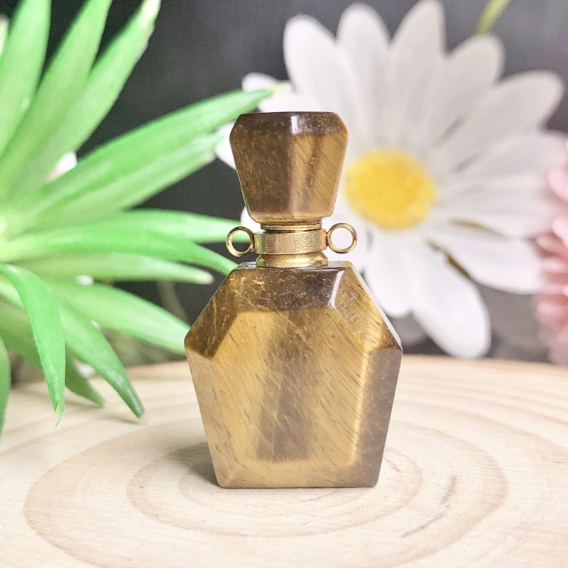 Hot selling jade crystal perfume bottle small capacity perfume aromatherapy bottle jade perfume bottle pendant