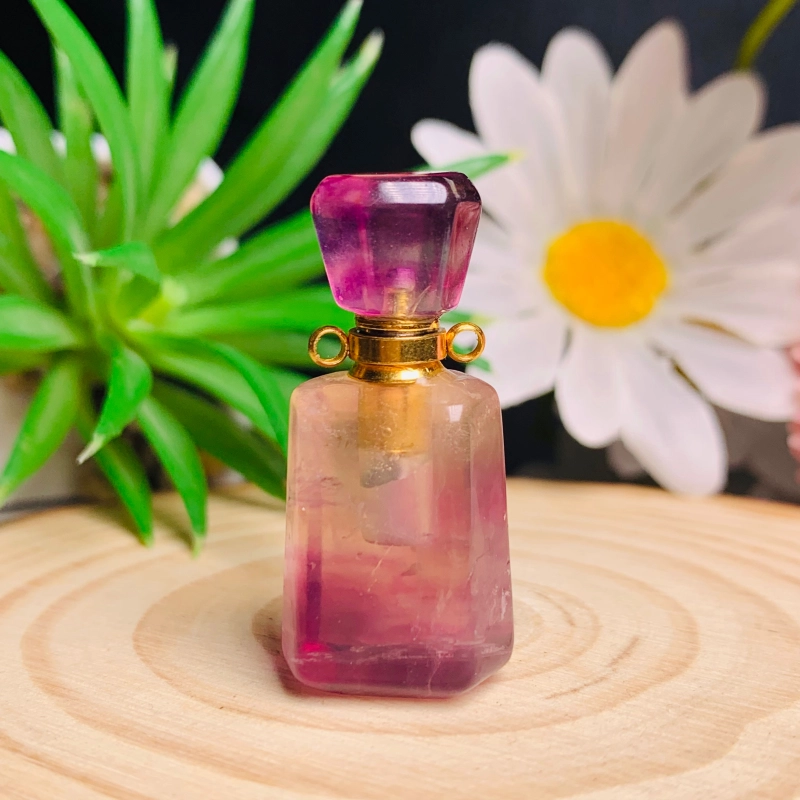 Hot selling jade crystal perfume bottle small capacity perfume aromatherapy bottle jade perfume bottle pendant