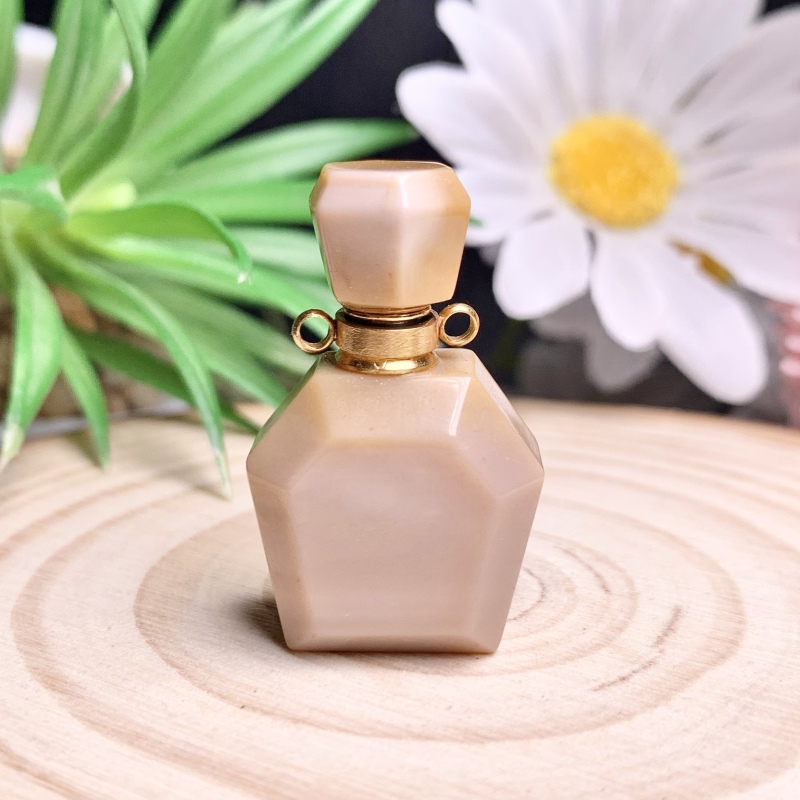 Hot selling jade crystal perfume bottle small capacity perfume aromatherapy bottle jade perfume bottle pendant