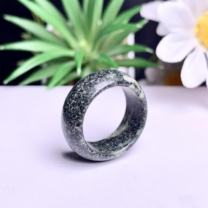 Hot selling a variety of crystal, jade material ring