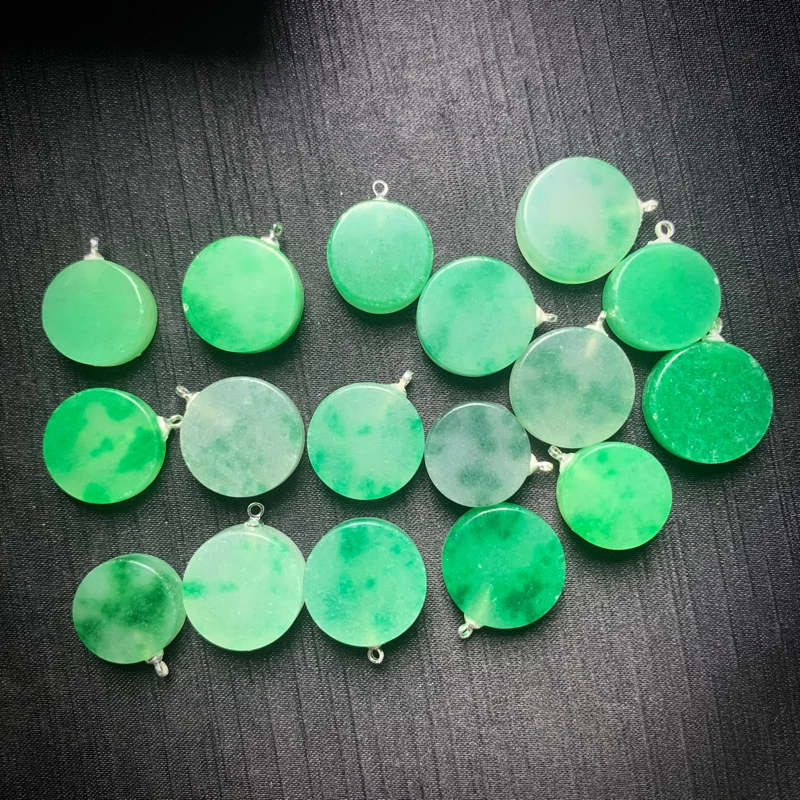 New Round Emerald Pendant