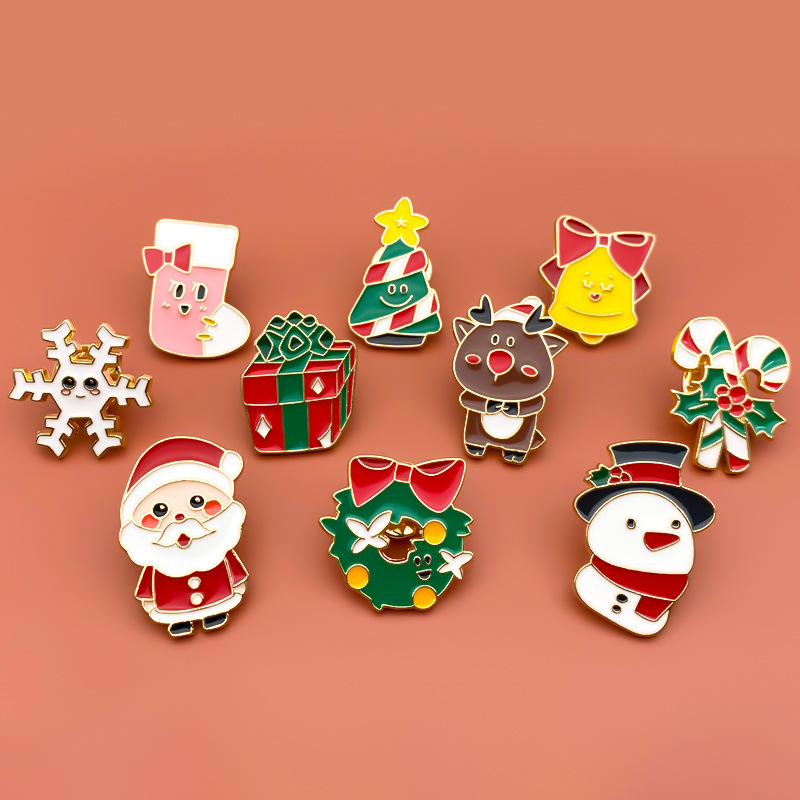 Christmas brooch, dripping cartoon Santa Claus, badge, elk, bell, corsage, metal multi-functional scarf buckle