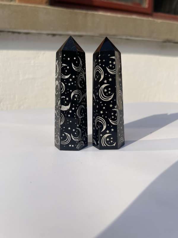 Healing obsidian white marble energy tower point rune home decoration
