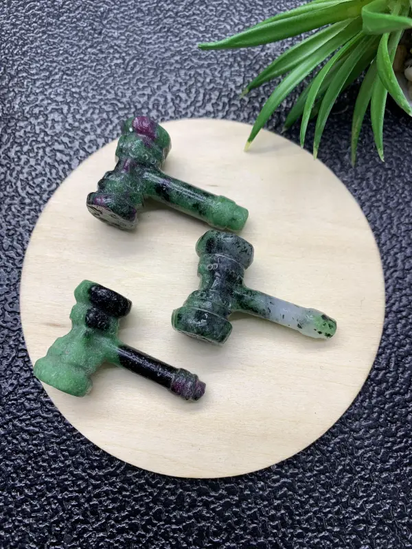 Natural crystal ornaments healing hammer collection can be used as pendants unisex Feng Shui