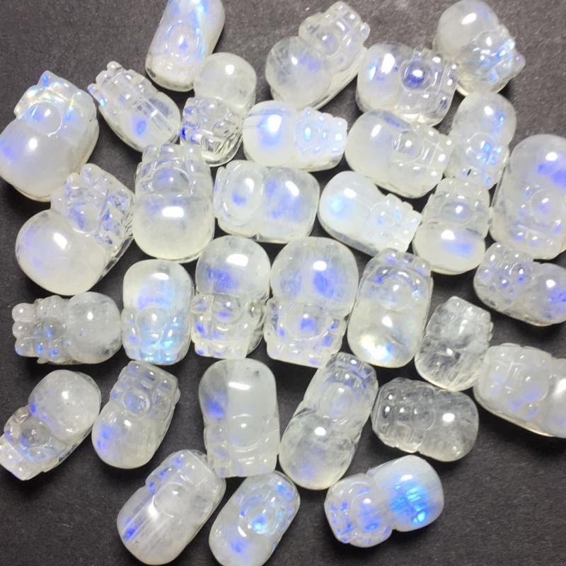 High quality  Natural Crystal Jewelry White Moonstone Pixiu Pendant Healing Collection