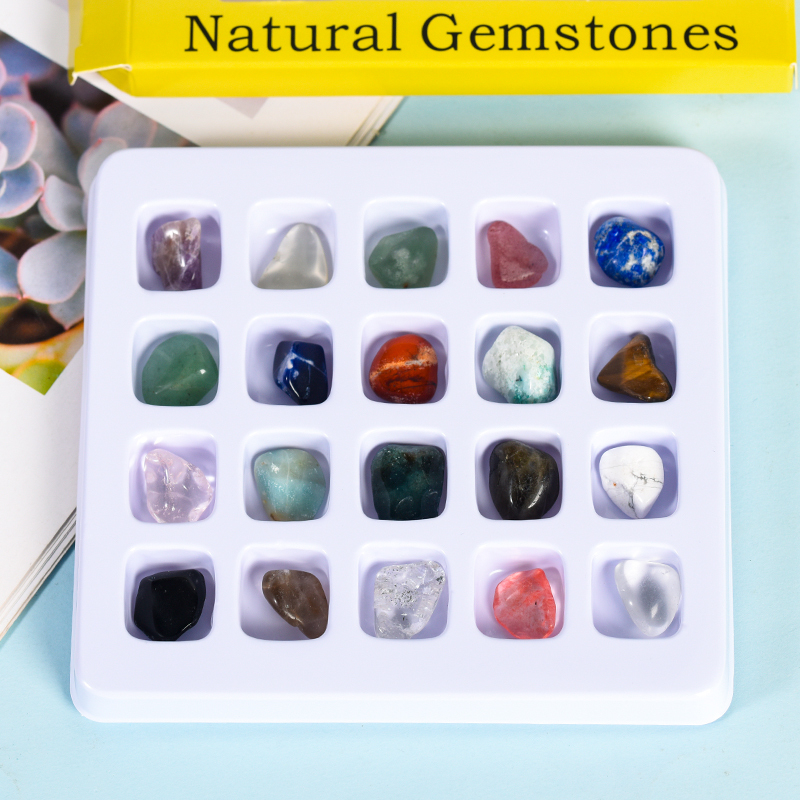 Wholesale natural crystal seven chakra rolling stones for office and home decoration gemstones