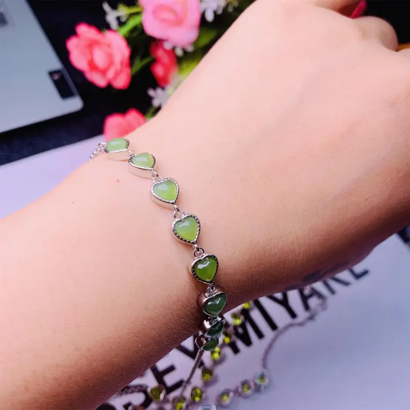 Factory wholesale natural crystal boutique woman bracelet fashion ladies bracelet healing fashion woman jewelry bracelet