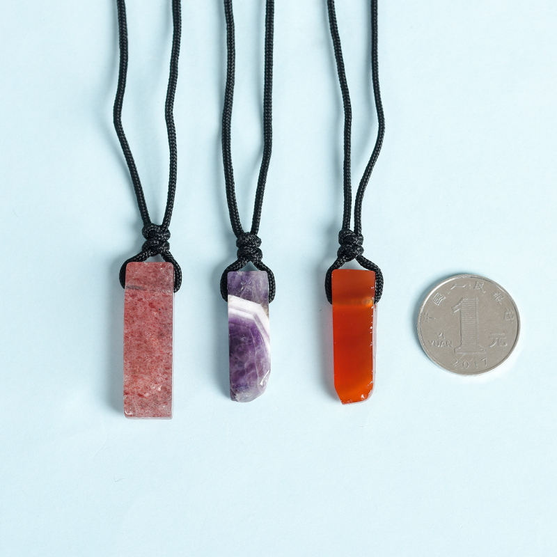Factory wholesale natural crystal fashion jewelry pendants man pendant healing gift woman necklace