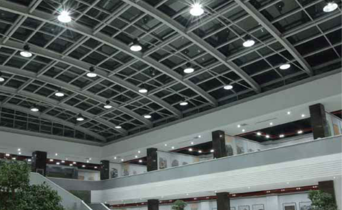 High Bay Lights in UAE Warehouse