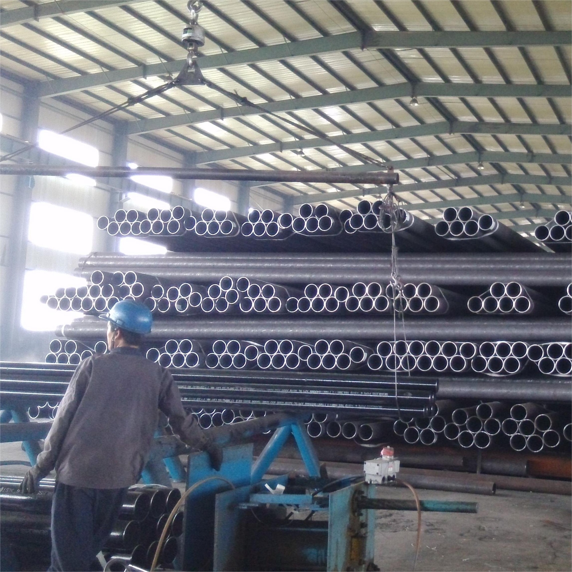 What are the cutting methods and precautions for API 5L X56 seamless steel pipe?