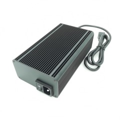 Smart 71.4V 5A lithium Battery Charger Dustproof type for 17S Li-ion battery charging