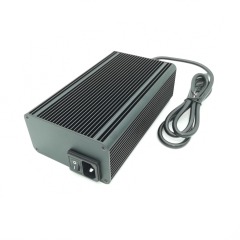 Smart 71.4V 5A lithium Battery Charger Dustproof type for 17S Li-ion battery charging