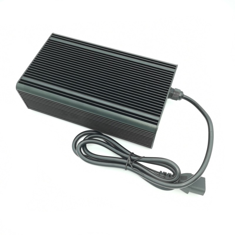 Smart 29.4V 10A lithium Battery Charger Dustproof type for 7S Li-ion battery charging