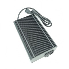 Smart 71.4V 5A lithium Battery Charger Dustproof type for 16S Li-ion battery charging