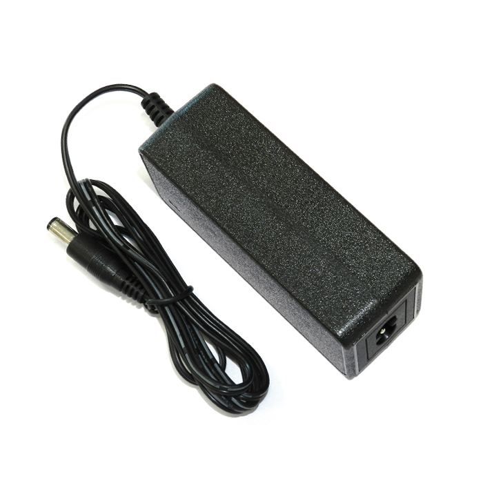 KS39DU-2400100 24V 1A 24W AC DC adapter UL/cUL FCC PSE CB C-Tick RoHs CE GS RCM safety approved