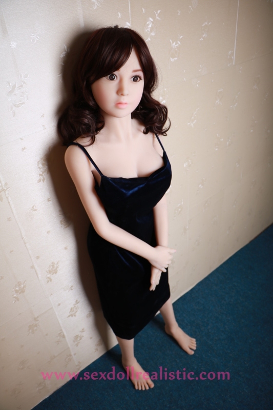 146cm cute Angel girl sex doll mistaken for angel lifelike realistic sex dolls
