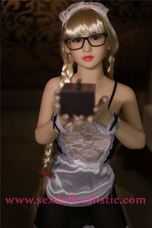 165cm Beautiful Servant Realistic Sex Doll