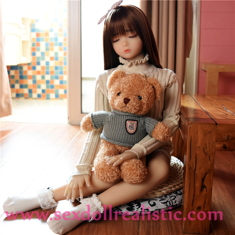 100cm Eyes Closed Realistic Love Doll