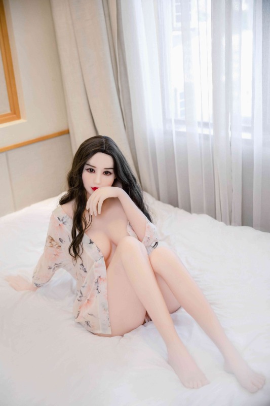 159cm Japanese sex doll Saya 1