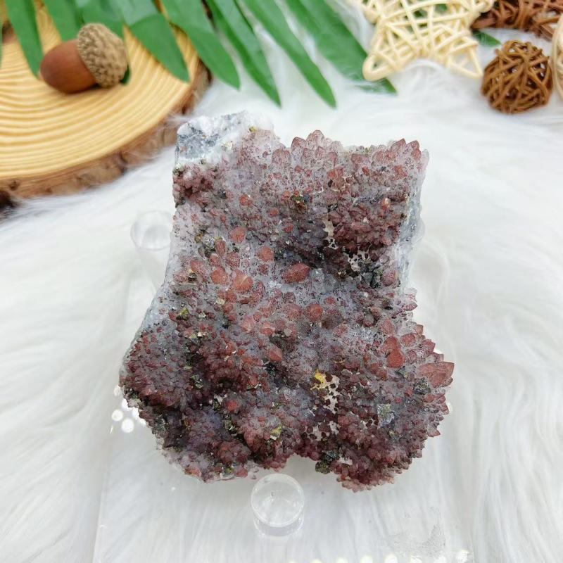 Strawberry quartz  with chalcopyrite