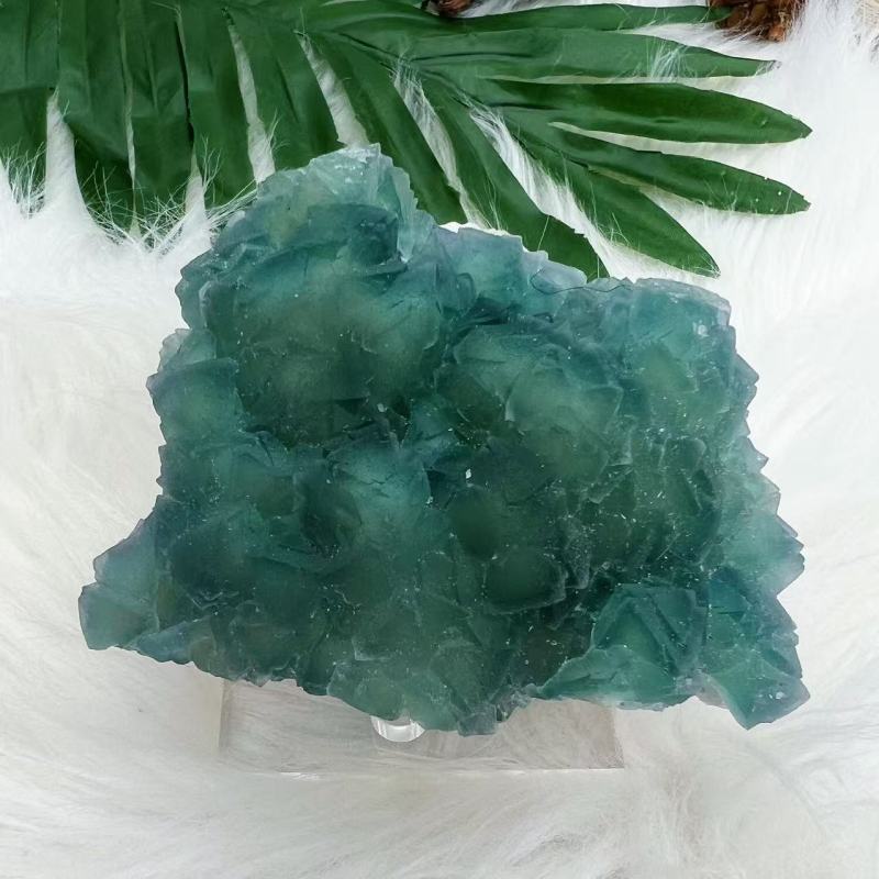 Green octahedral fluorite