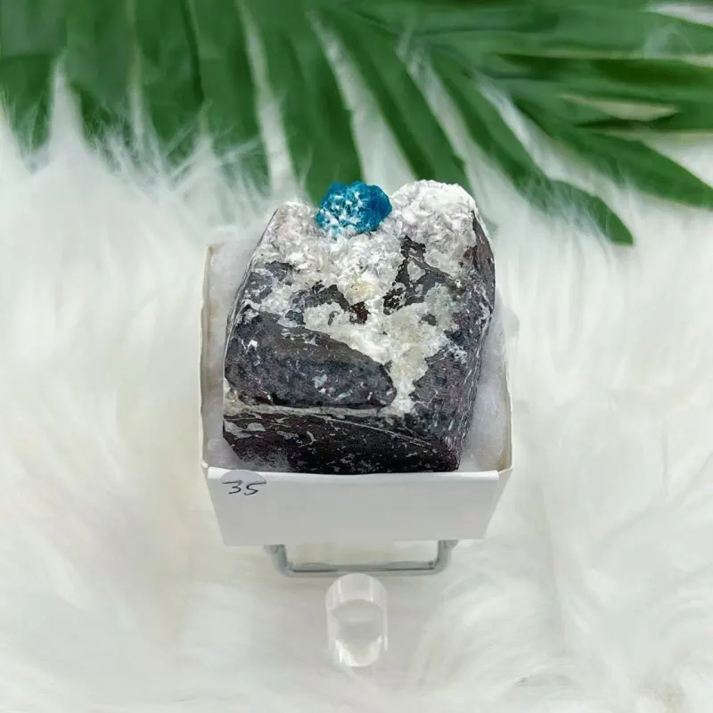 Cavansite