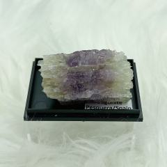 Purple aragonite