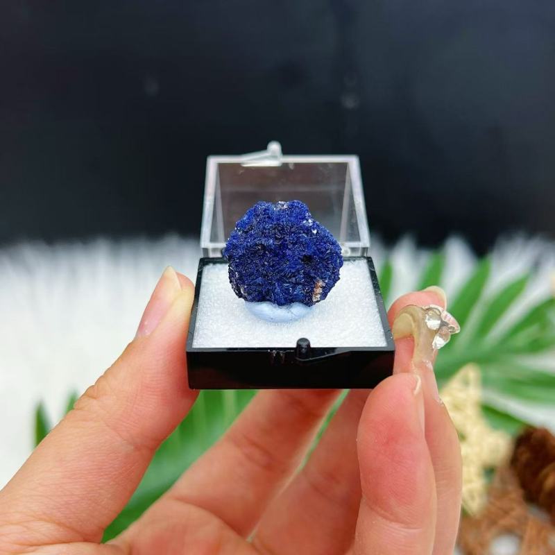 Flower azurite
