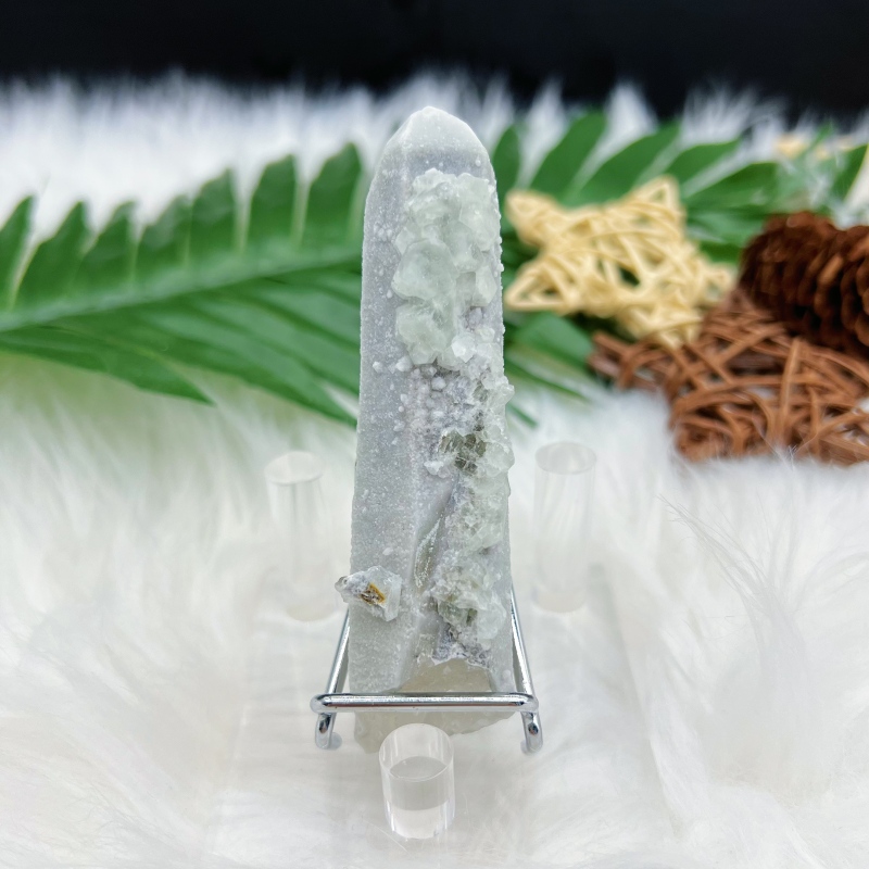 Sugar candle quartz with fluorite