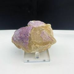 yittrium selenite capped calcite