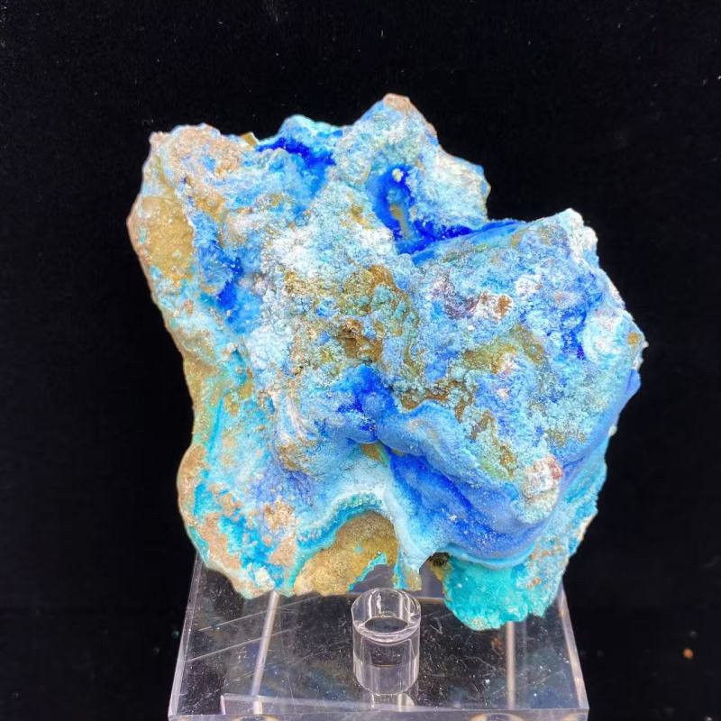 cyanotrichite with gibbsite