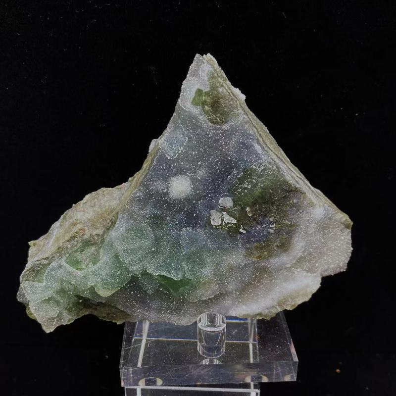 Green fluorite