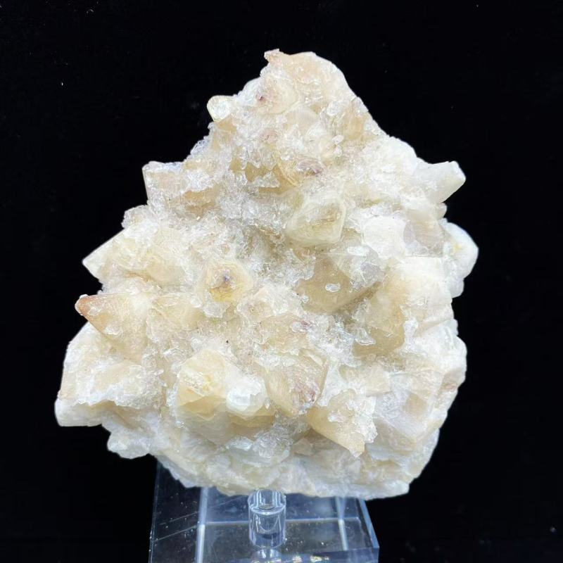 yittrium dogtooth calcite