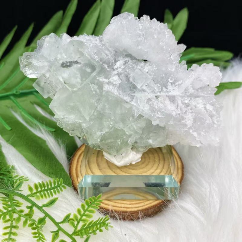 Zhejiang clear cubic fluorite