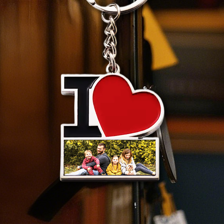 DIY Sublimation Love Keychain - Stainless Steel Heart Keyring with Red Accent, Customizable Metal Keychain for Valentine's Day, Best Friend Gifts & Birthdays