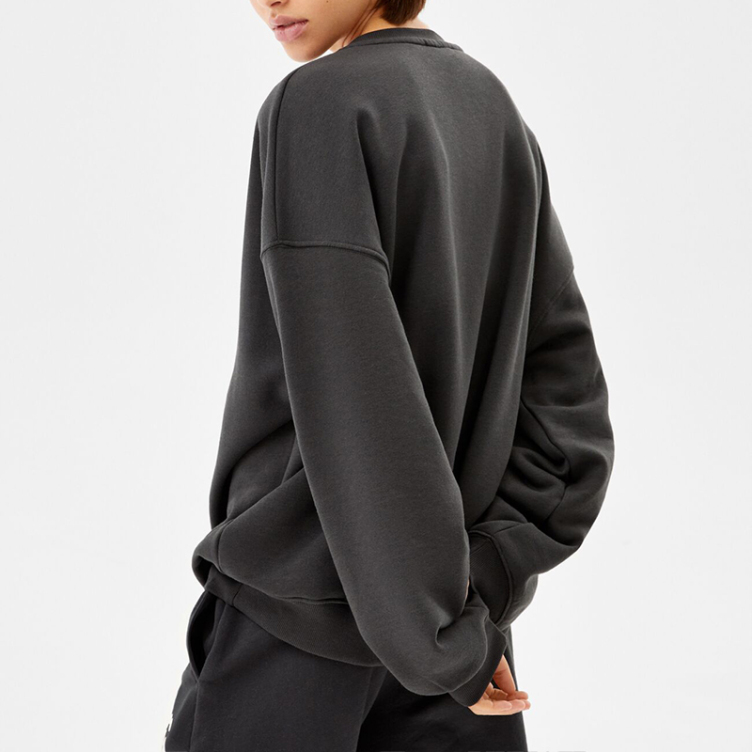 oversized foam print sweatshirt