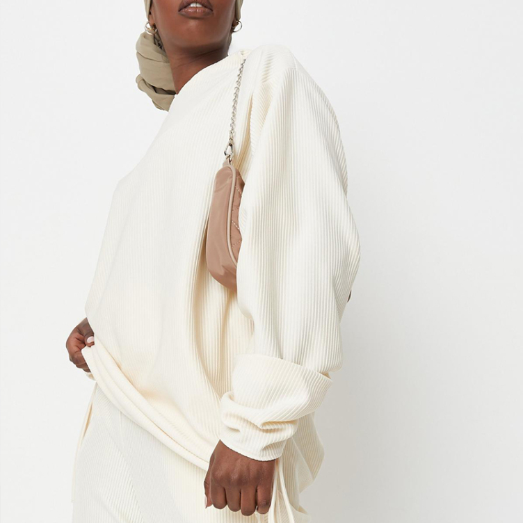 oversized hoodie
